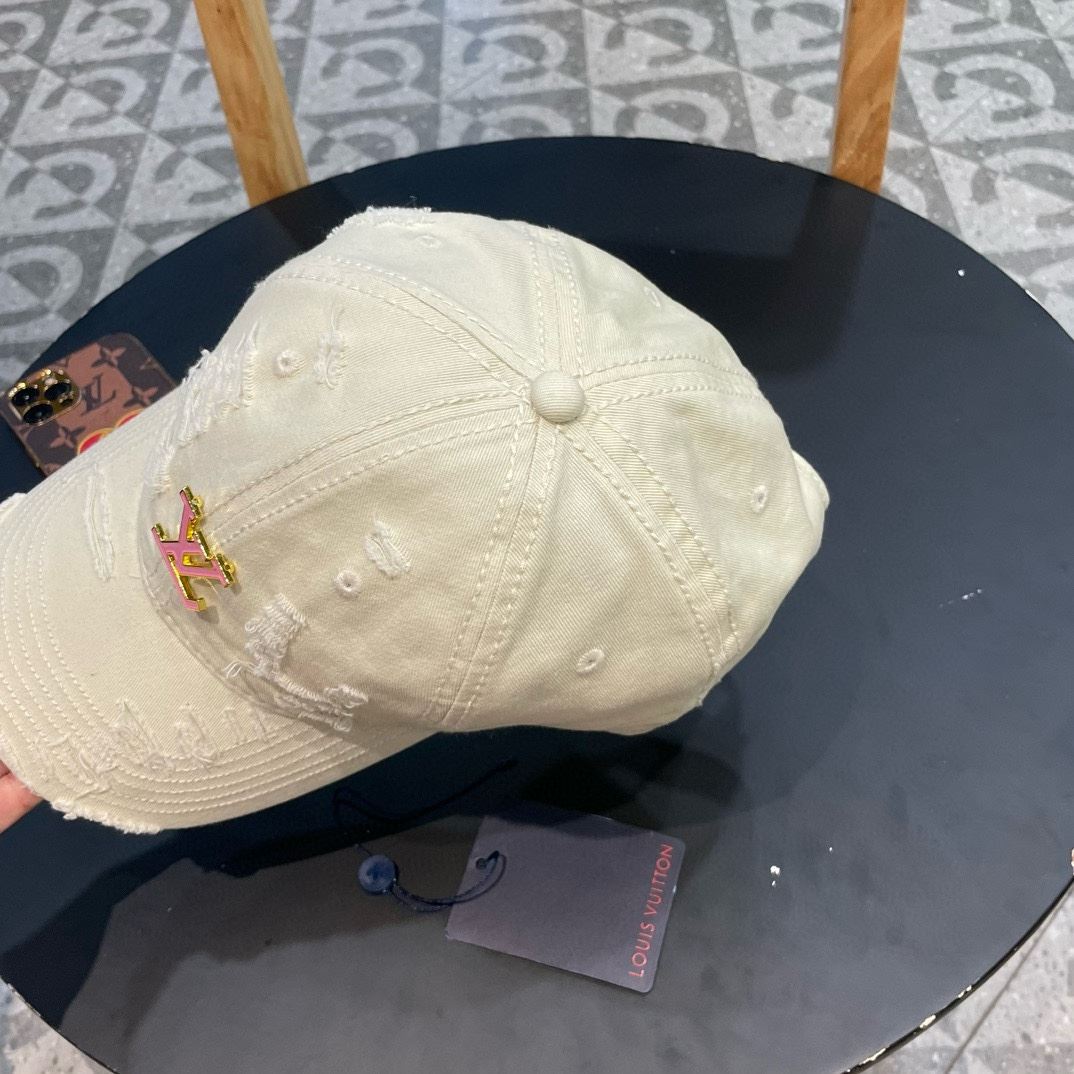 Louis Vuitton Caps